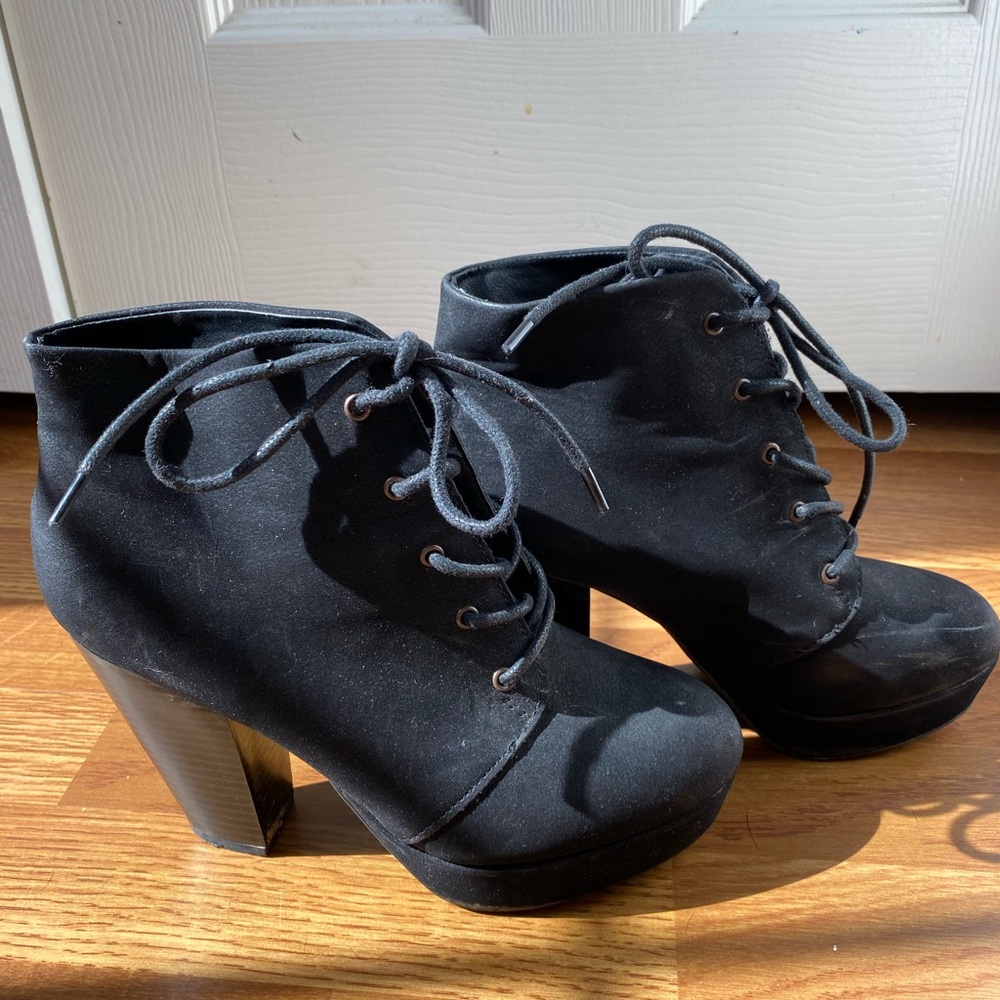 Booties - Picture 6 of 7
